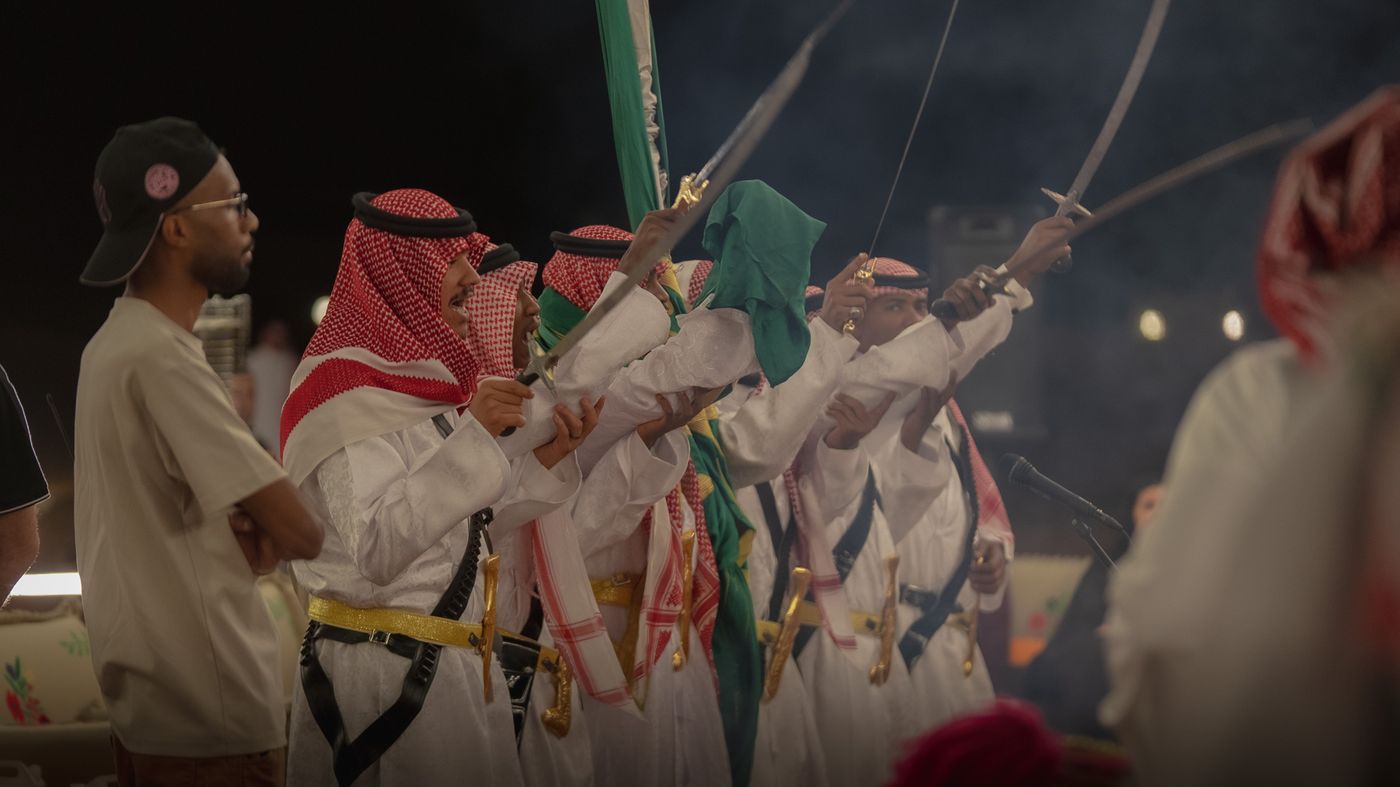 Traditional Ardah sword dance performance