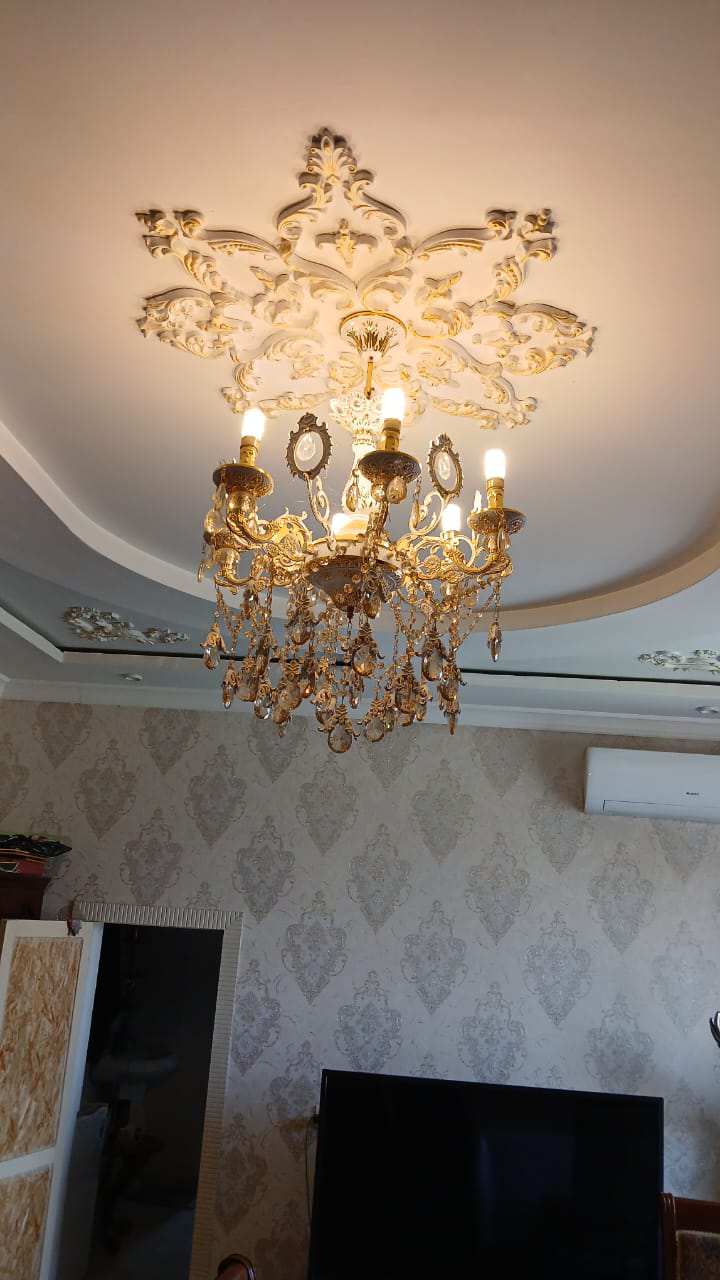Установка люстры