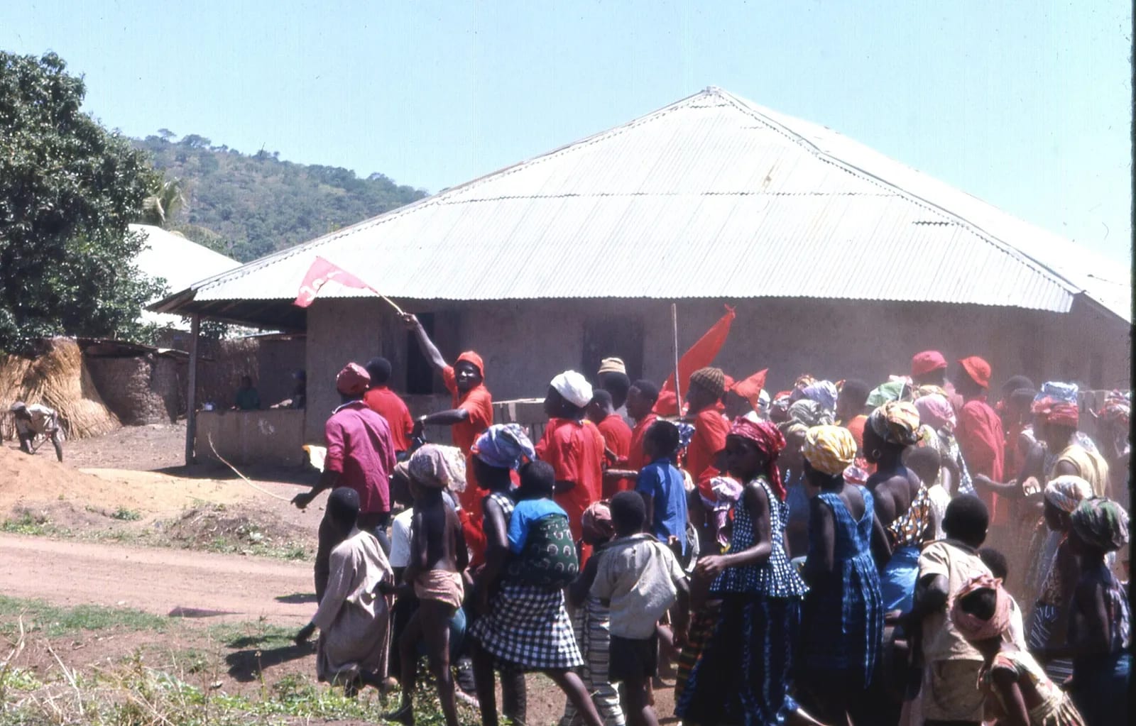 1960s All Peoples Congress (APC) Political Rally in Kabala, Sierra Leone (West Africa) 1968 --- another view (2180650529)