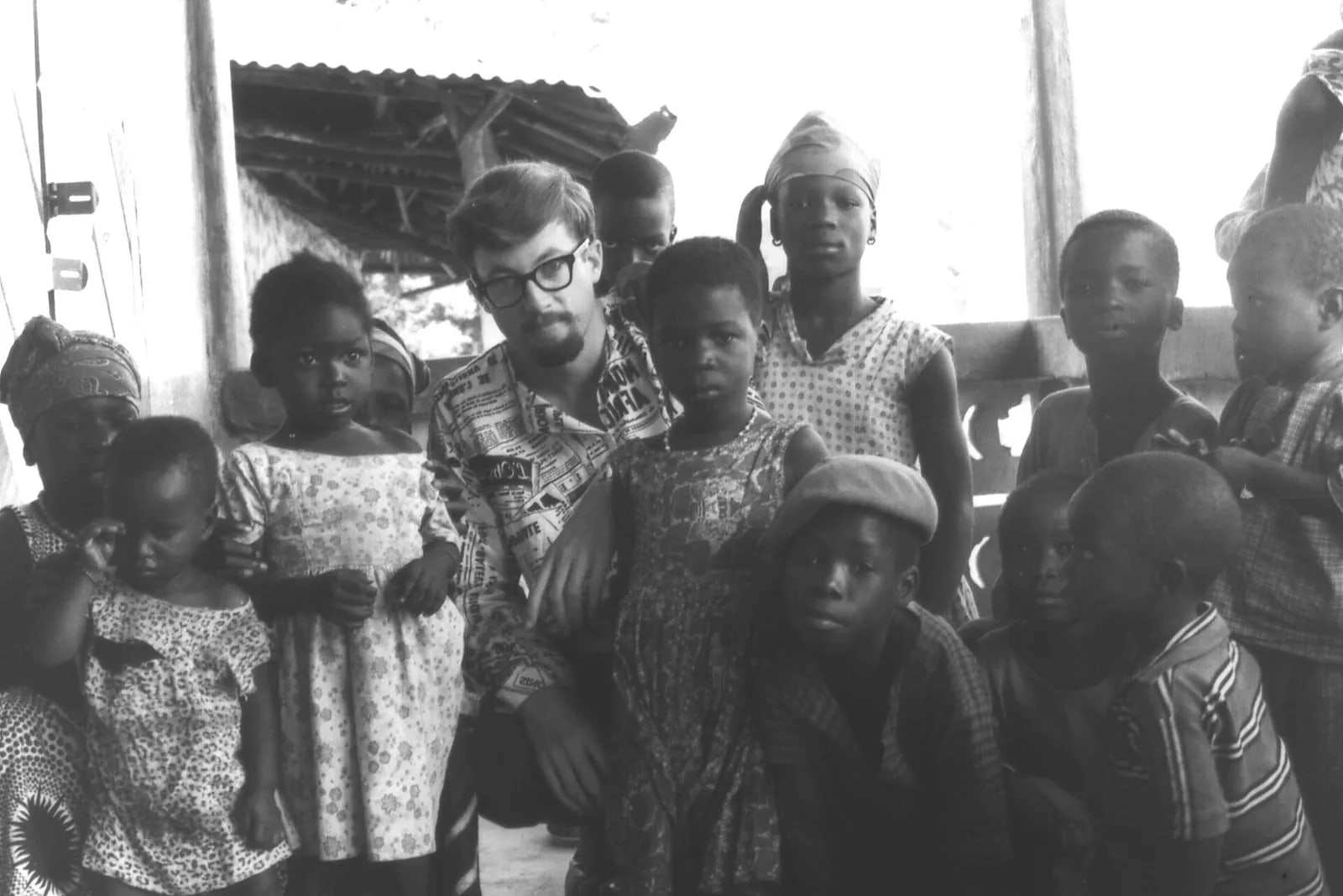 Me and the kids next door, Kabala, Sierra Leone (West Africa) (2060290138)
