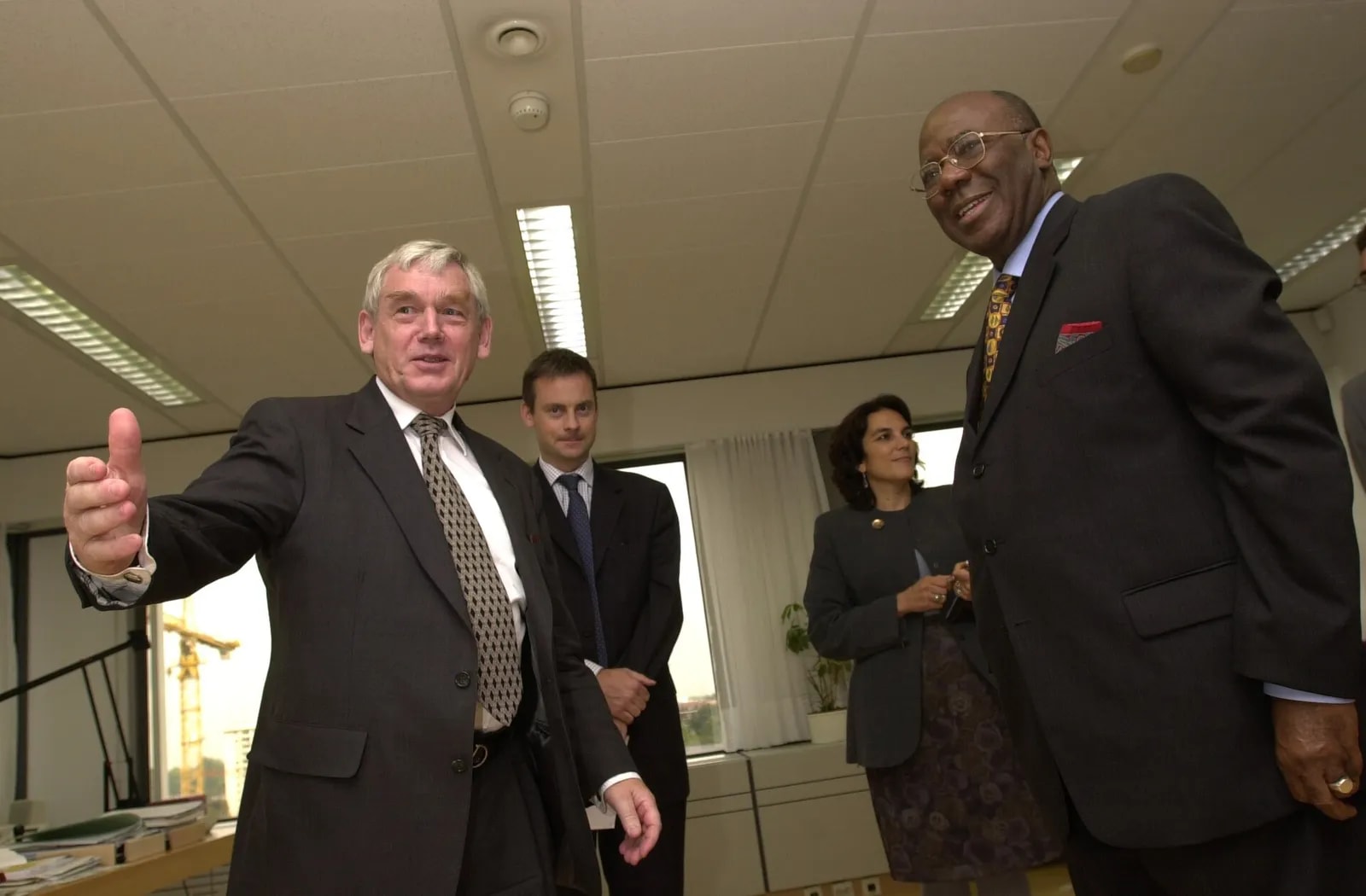 Visit of Ahmad Tejan Kabbah, President of Sierra Leone, to the EC (P-008393 00-1)