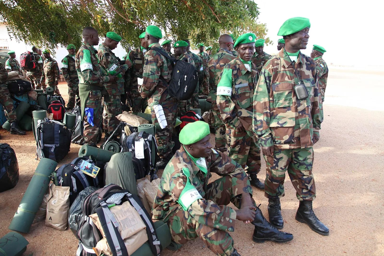 2015 01 15 Sierra Leone Battalion Returns Home-3 (16105013228)
