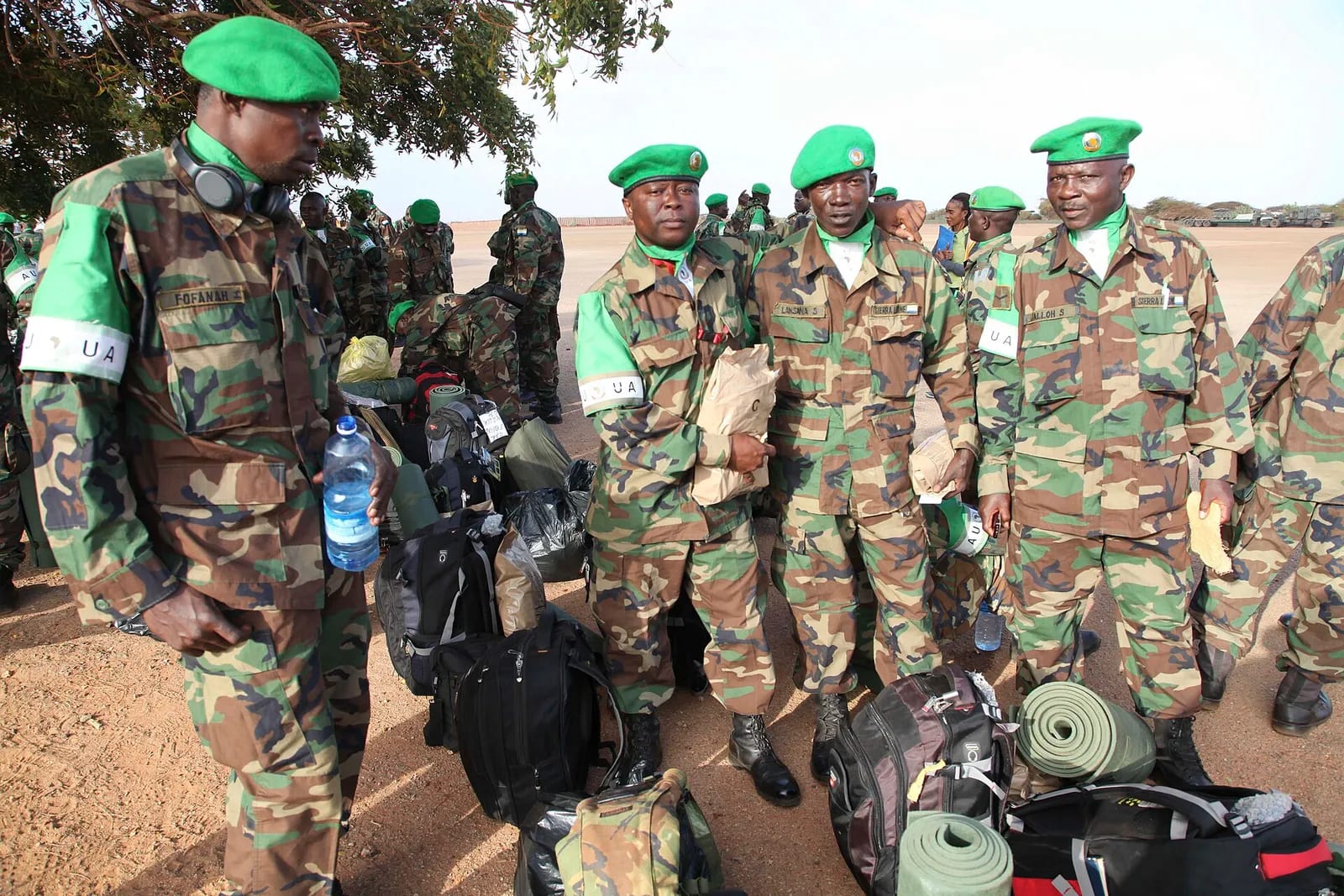 2015 01 15 Sierra Leone Battalion Returns Home-2 (16292538215)