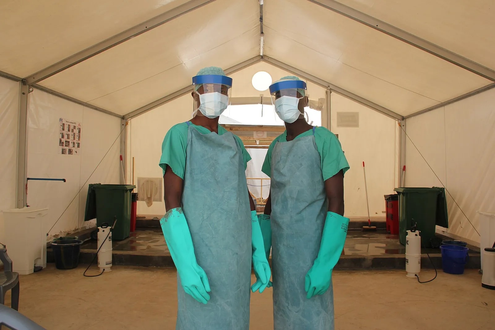 The student sprayers keeping medics safe from Ebola in Makeni, Sierra Leone (16341476412)