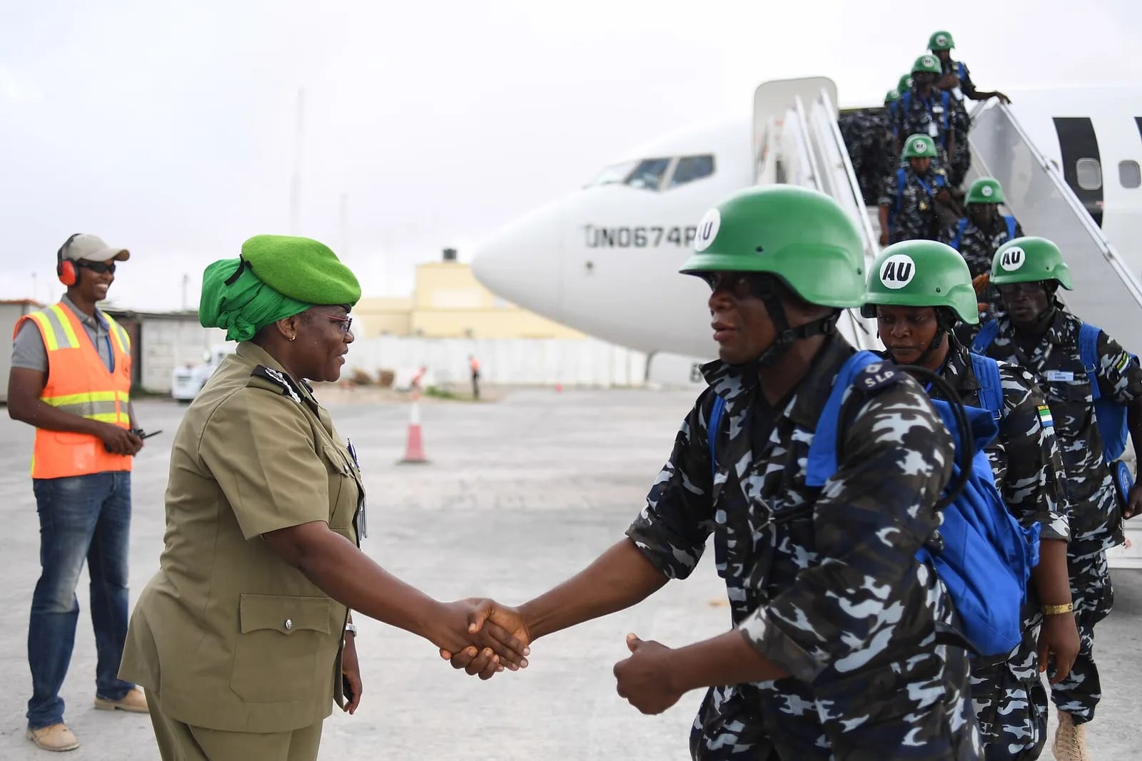 2018 04 17 Sierra Leonean FPU Arrive Somalia-2