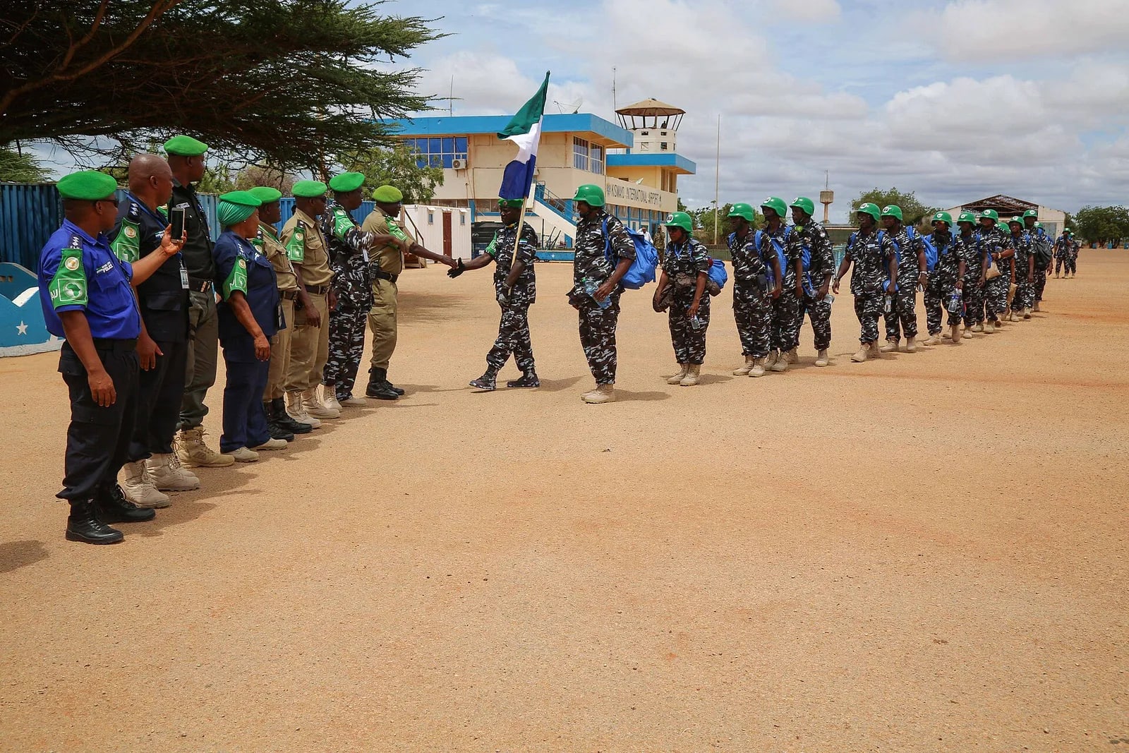 2018 04 17 Sierra Leonean FPU Arrive Somalia-12