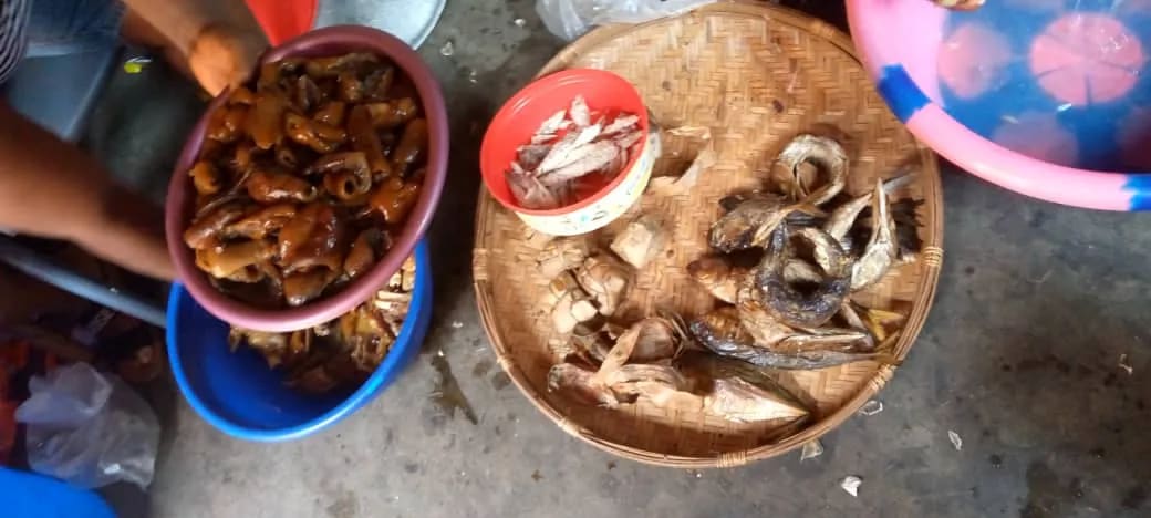 Fish and meat for the Awojoh