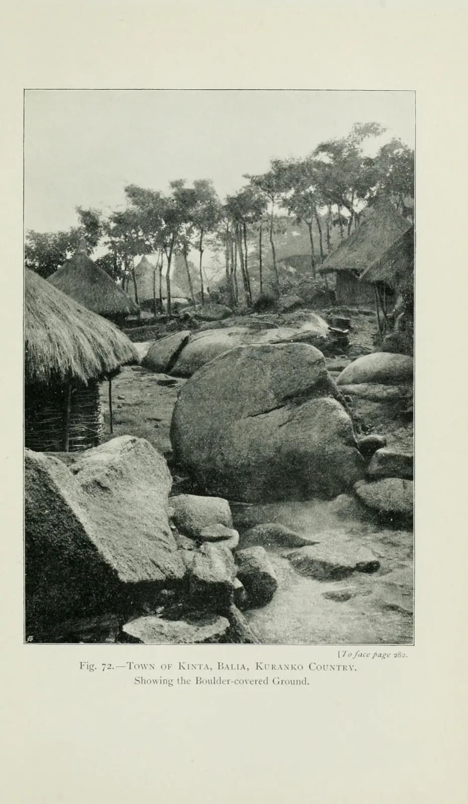 Kinta, a Kuranko town built among boulders, Balia, 1901