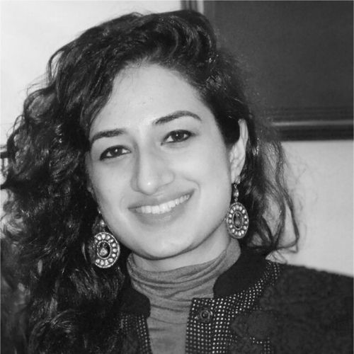 purva chawla headshot