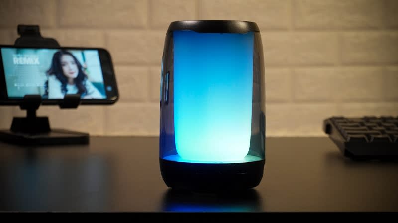 Đánh giá loa Bluetooth JBL Pulse 4 Mini: Có tốt không?