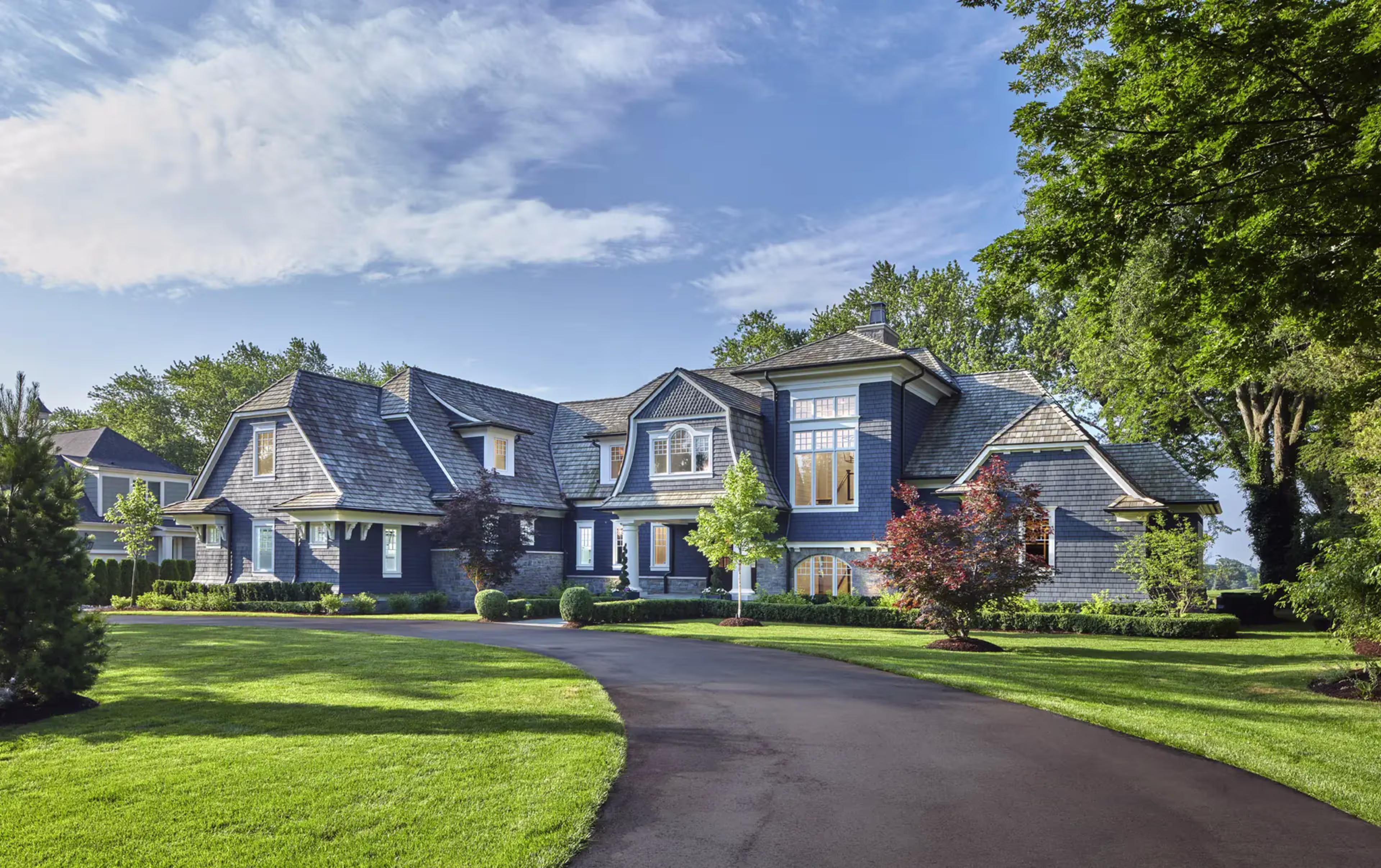 Lunghammer Side View