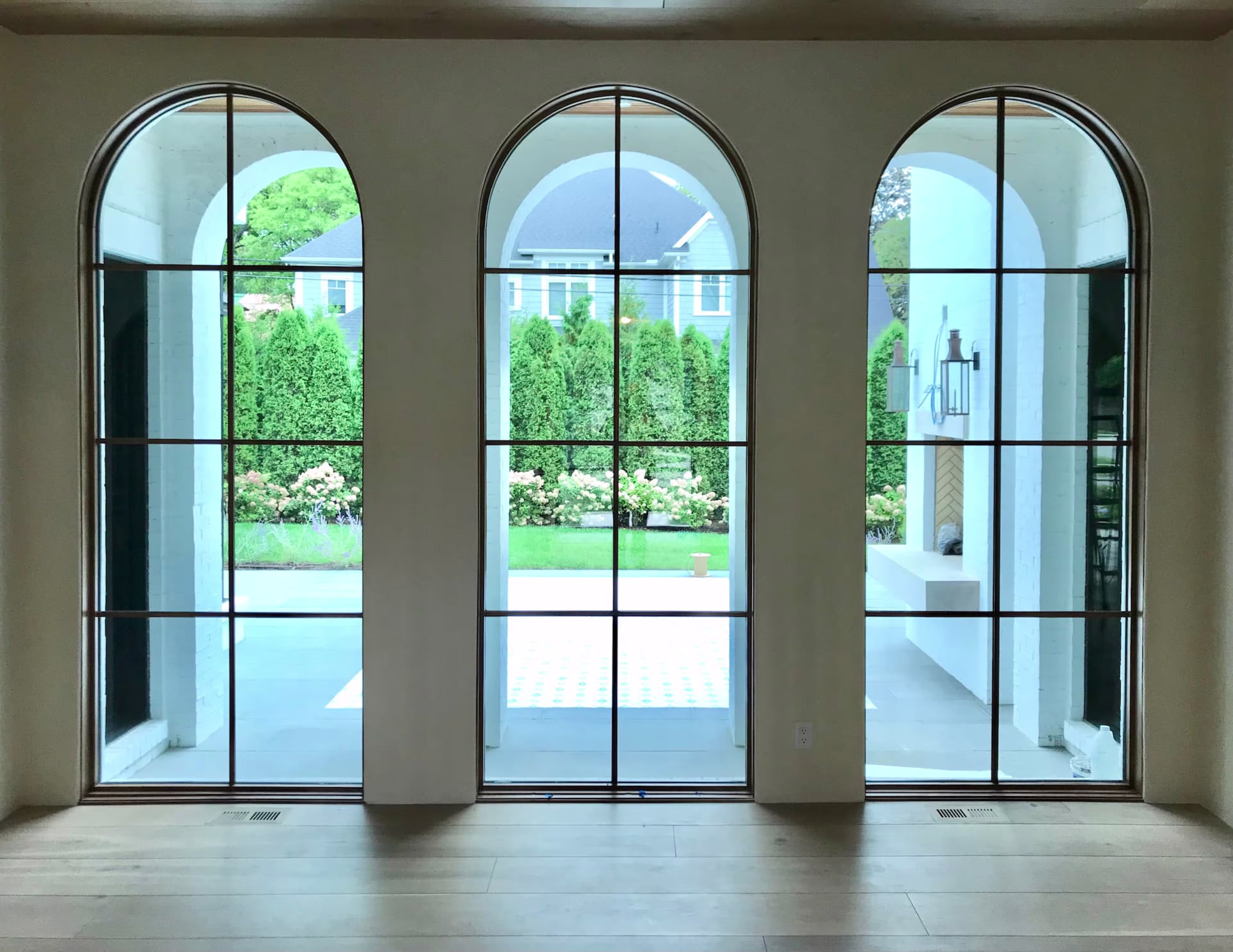 Redding Entry Windows