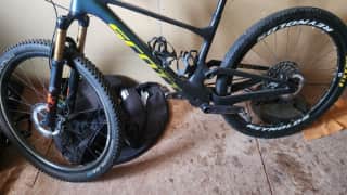 Bicicleta Mountain Bike Scott Spark Team Isue Bicicleta Mountain Bike Scott Spark Team Isue