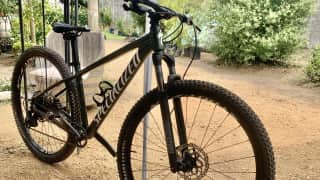 Bicicleta Mountain Bike Specialized Rockhopper Expert 2024 Bicicleta Mountain Bike Specialized Rockhopper Expert 2024