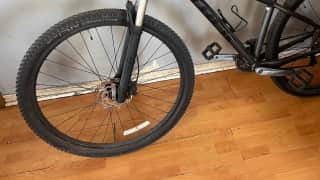 Bicicleta Mountain Bike Trek Marlin 7 X- Caliber Bicicleta Mountain Bike Trek Marlin 7 X- Caliber