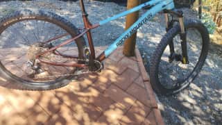 Bicicleta Enduro Rocky Mountain Growler 20 Bicicleta Enduro Rocky Mountain Growler 20