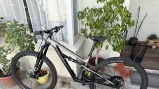 Bicicleta Enduro Polygon T8