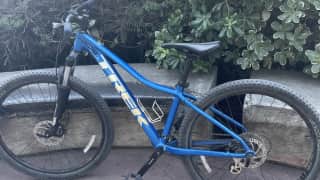 Bicicleta Mountain Bike Trek Marlin 6