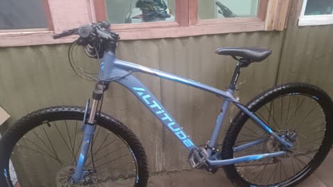 Altitude Aro 29