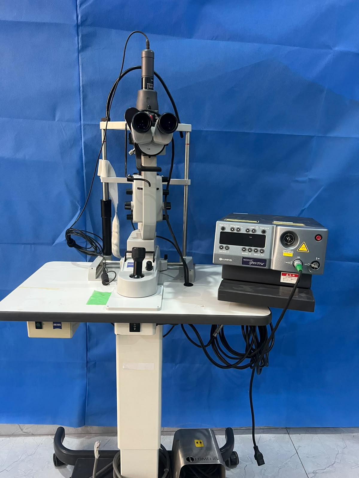 Lumenis Novus Spectra 532nm Green Laser Photocoagulator with Zeiss Slit Lamp