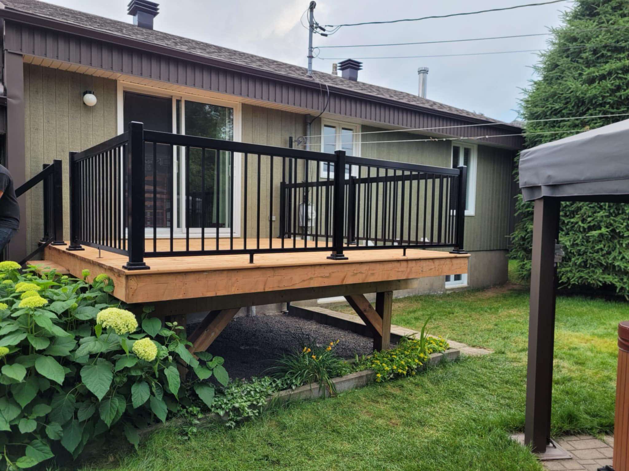 Deck Moderne