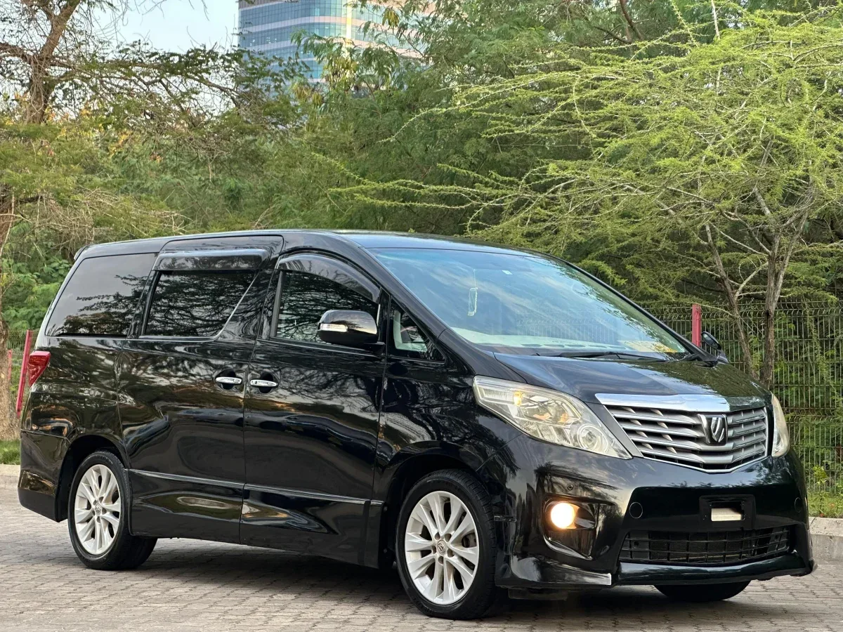 Alphard 2010