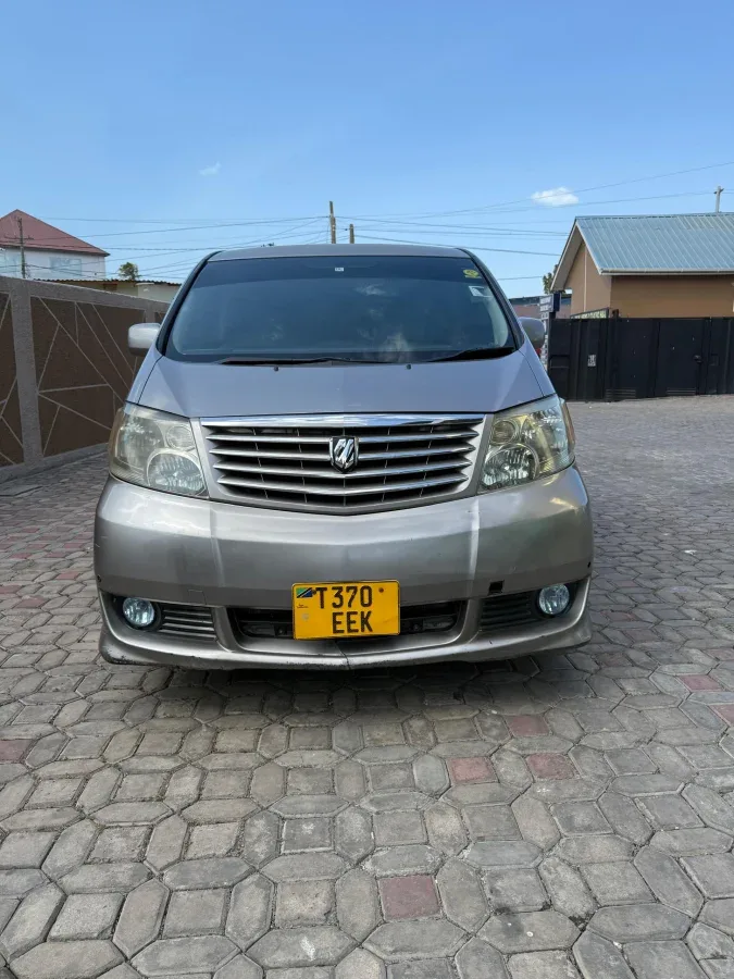 Alphard 2004
