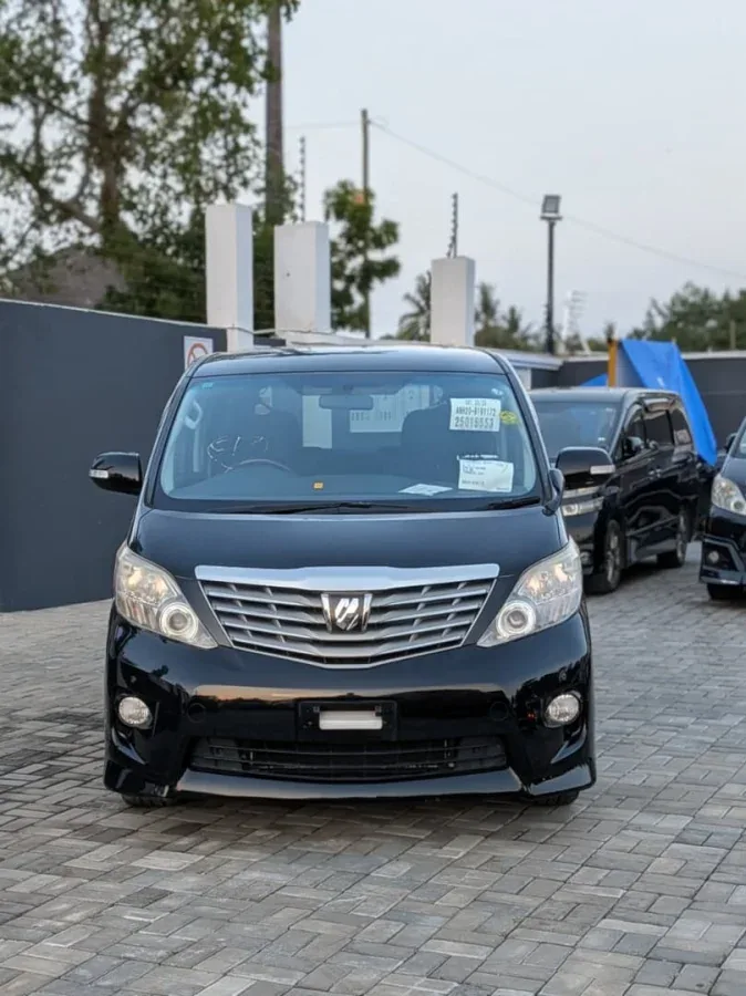 Alphard 2011