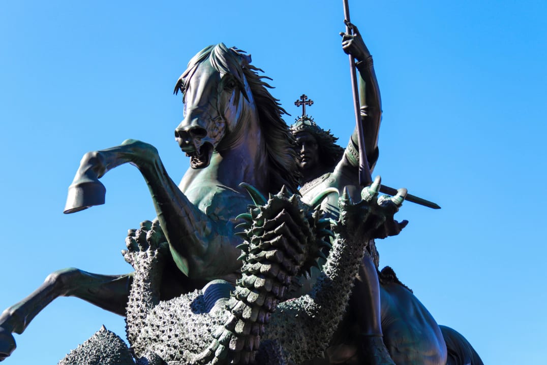 From Knighthood to Now: Is Chivalry Dead? – WNUR News
