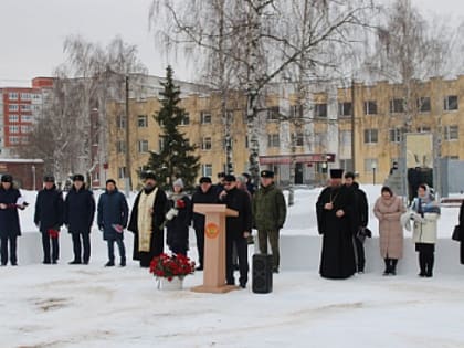 Мемориальные таблички погибшим на СВО установили в нижегородской войсковой части