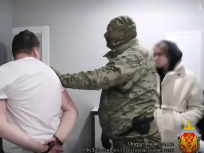 31 млн рублей! Банду обнальщиков накрыли в Нижнем Новгороде — кадры с места