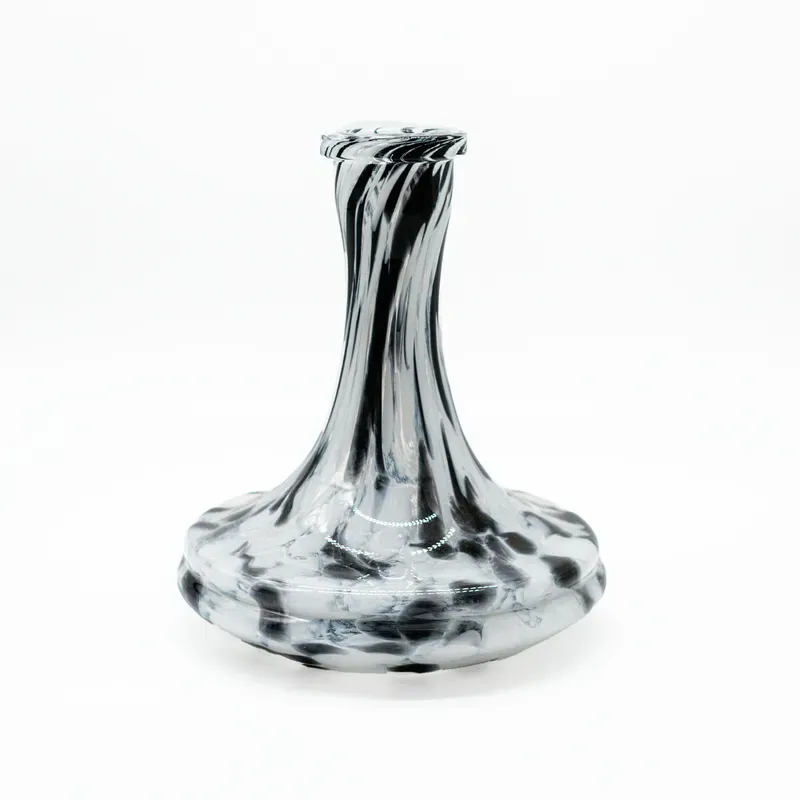 Hookahtree - R3 Black and White