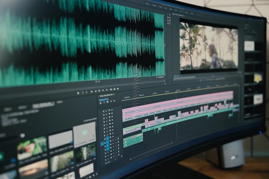 How Much Do Wedding Videographers Cost?