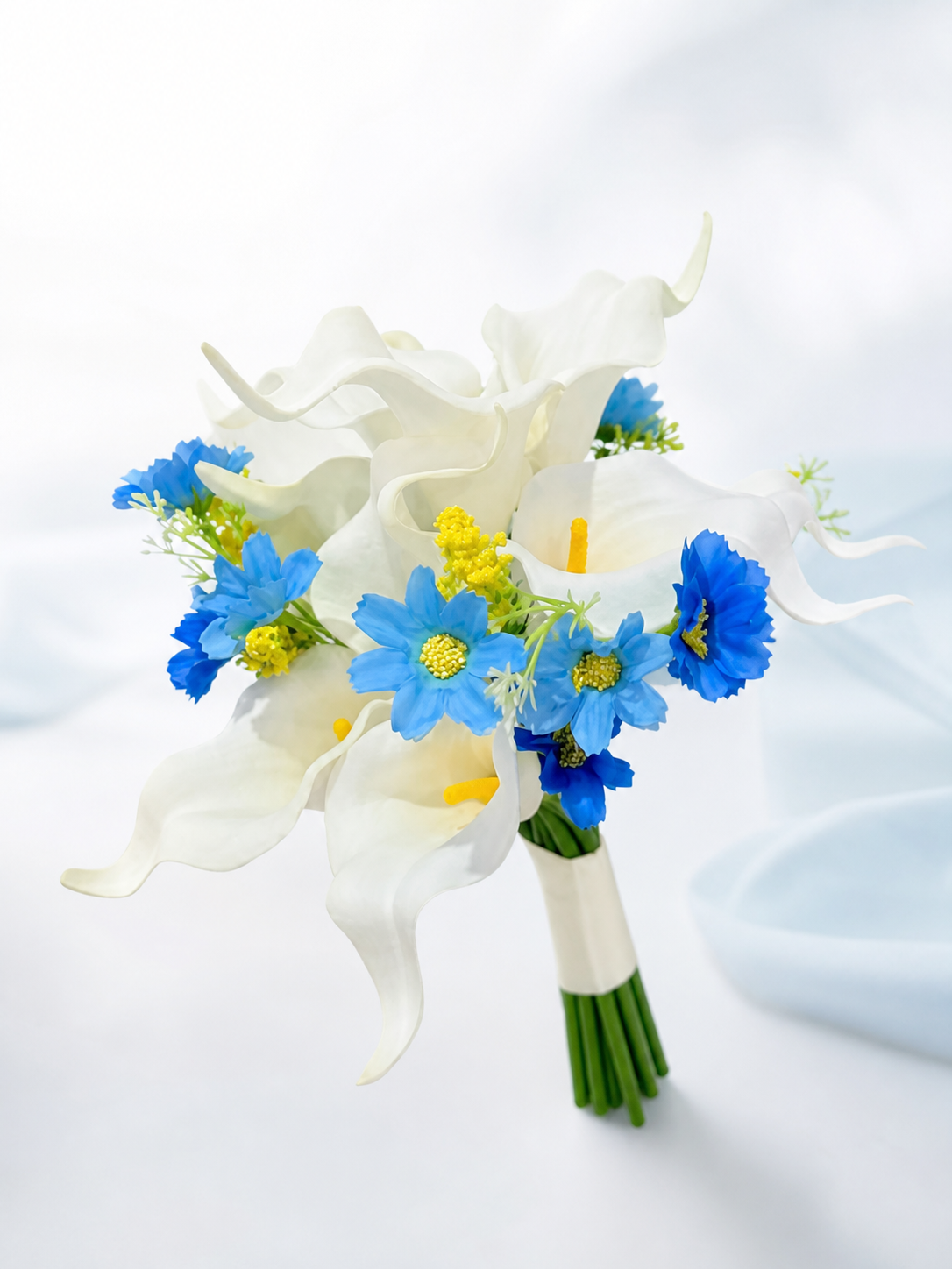 Luxe Azure Calla Bouquet
