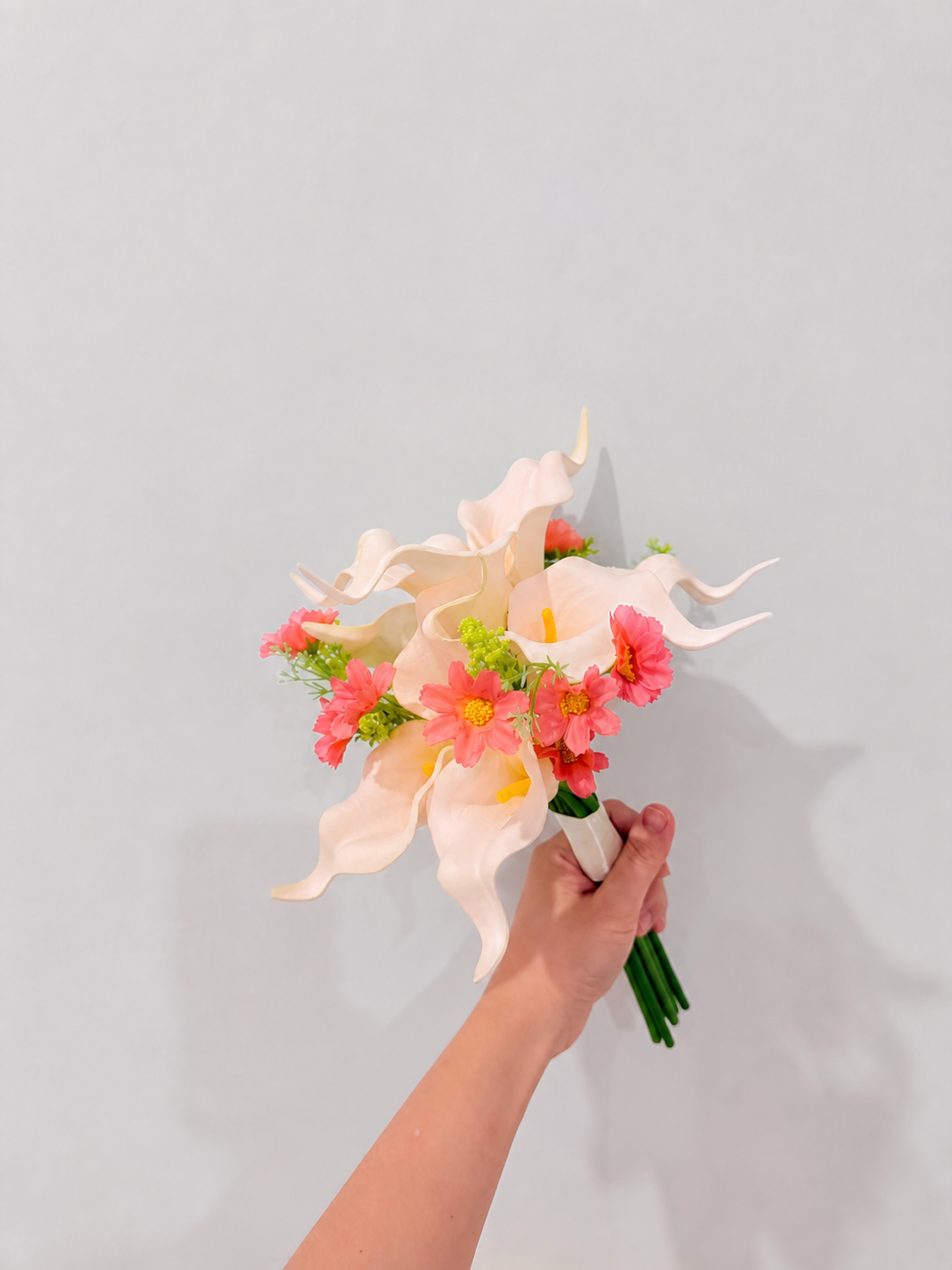 Luxe Azure Calla Bouquet thumbnail 3