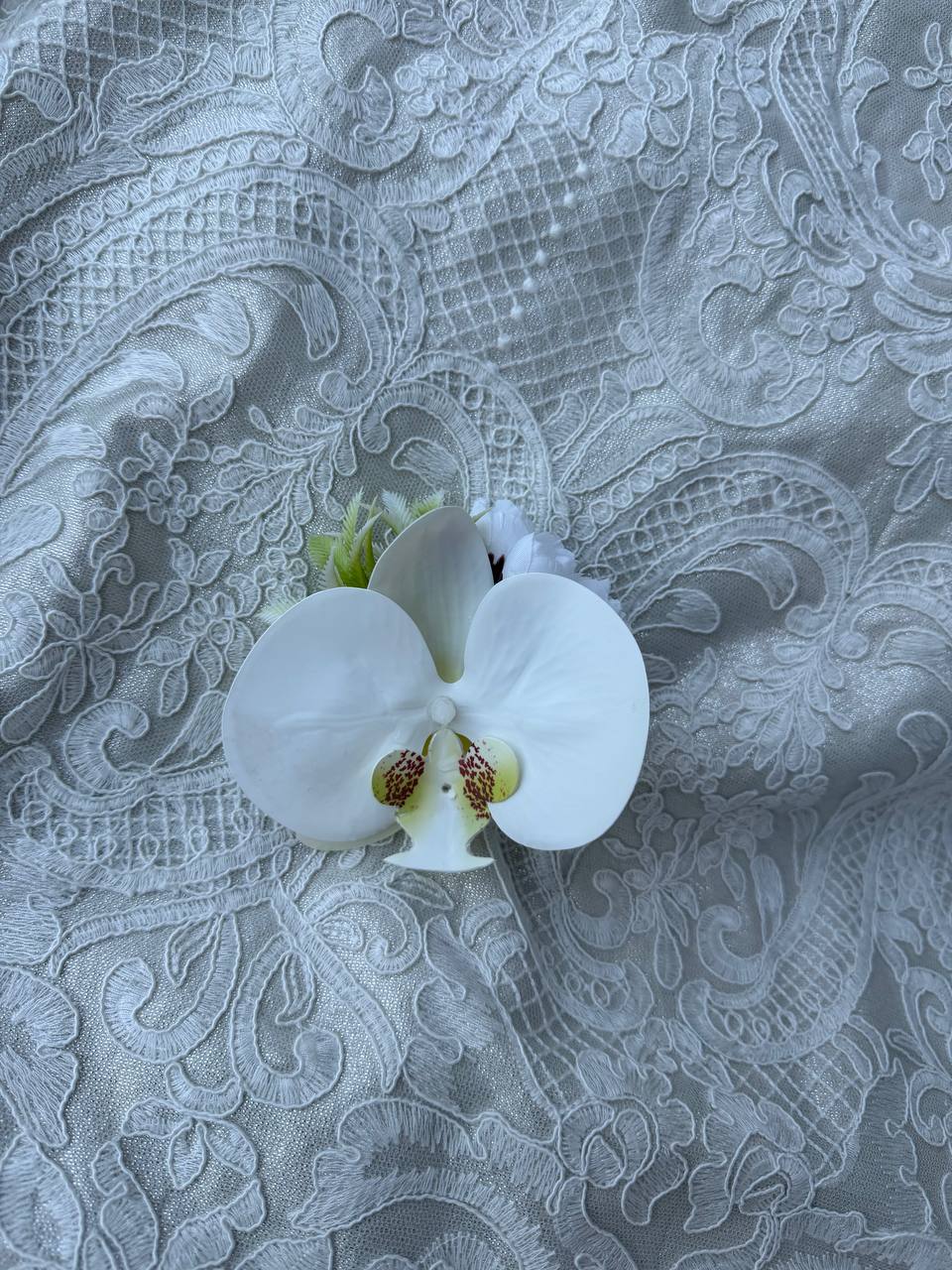 Ivory Orchid Corsage thumbnail 6