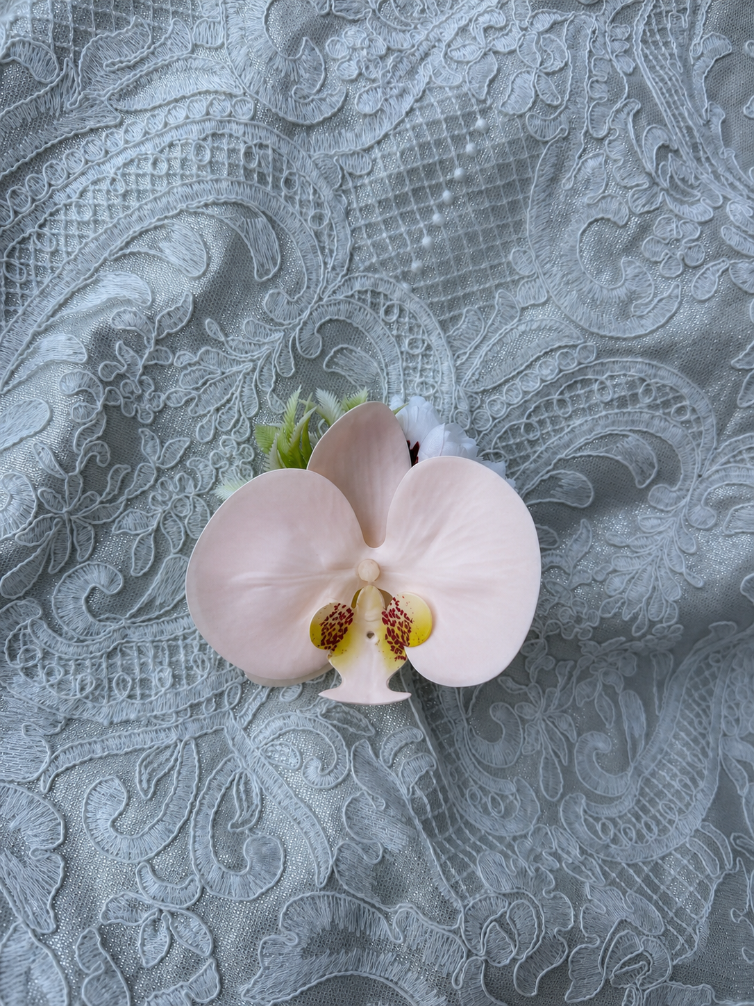 Ivory Orchid Corsage thumbnail 3