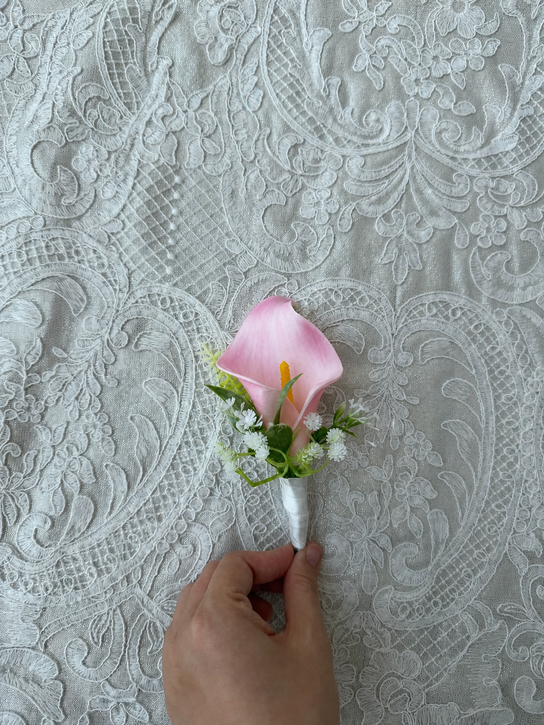 Ivory Calla Corsage thumbnail 3