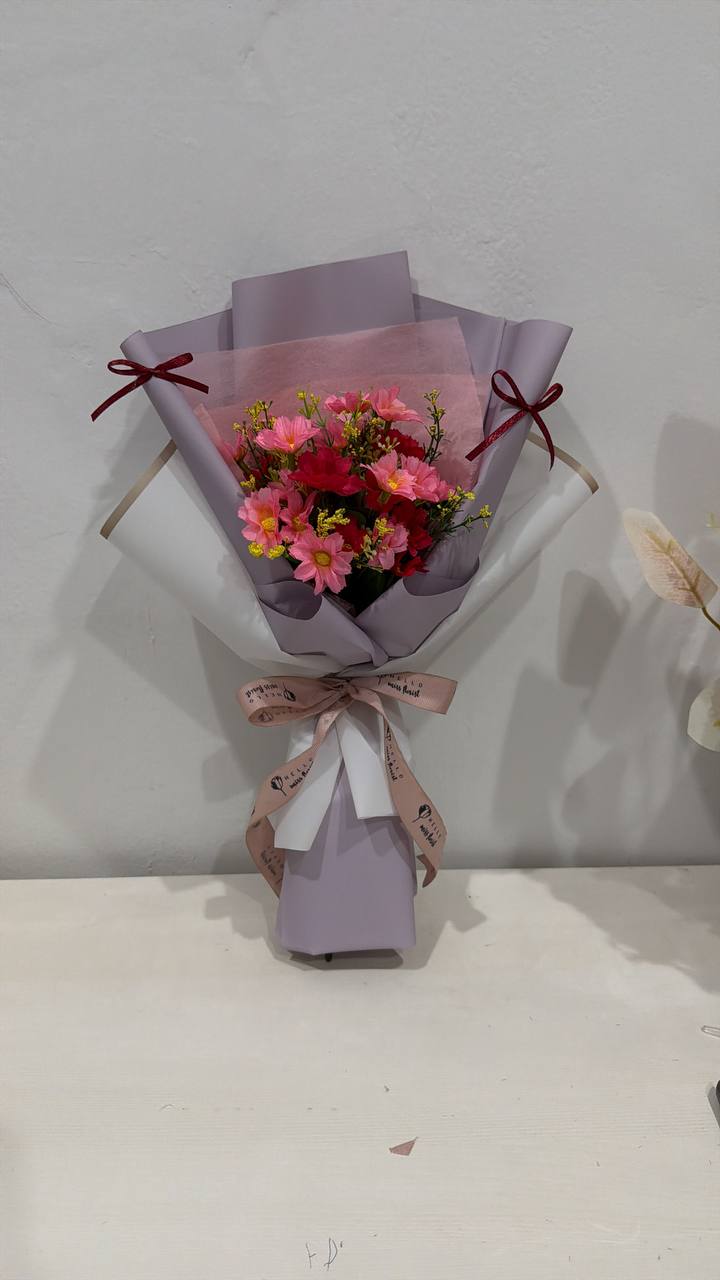 Velvet Lilac Bouquet thumbnail 6
