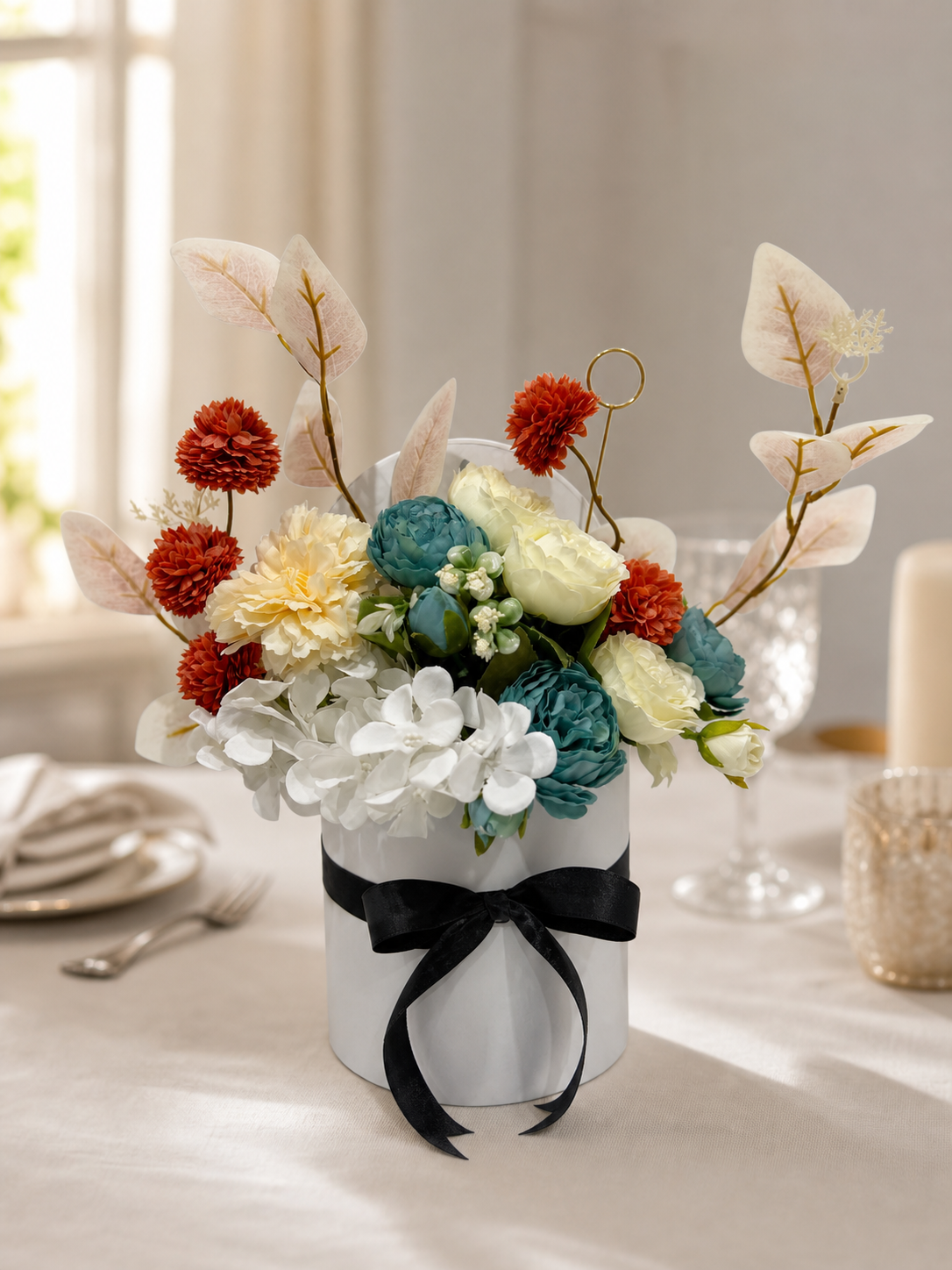 Opaline Garden Table Arrangement thumbnail 5