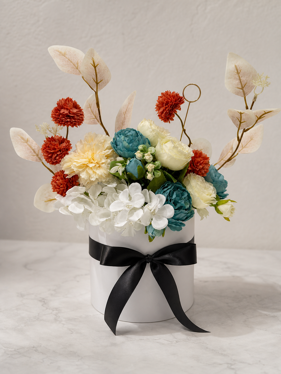Opaline Garden Table Arrangement thumbnail 2