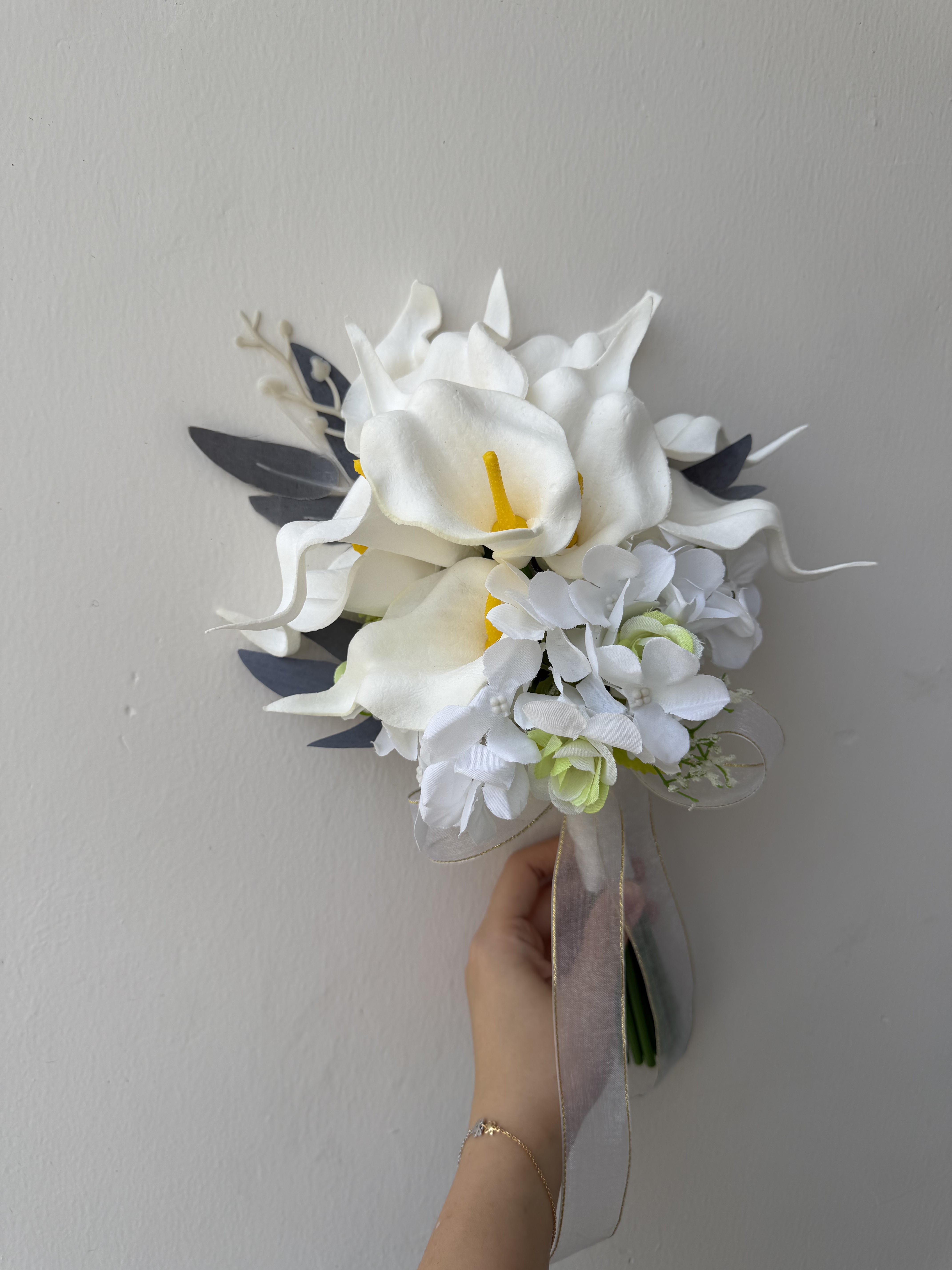 Ivory Calla Pearl Bouquet thumbnail 6