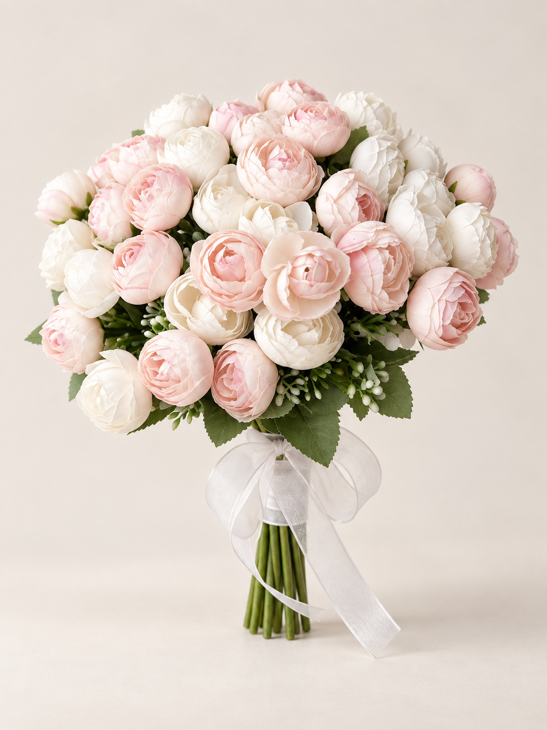 Ivory Garden Bouquet thumbnail 3