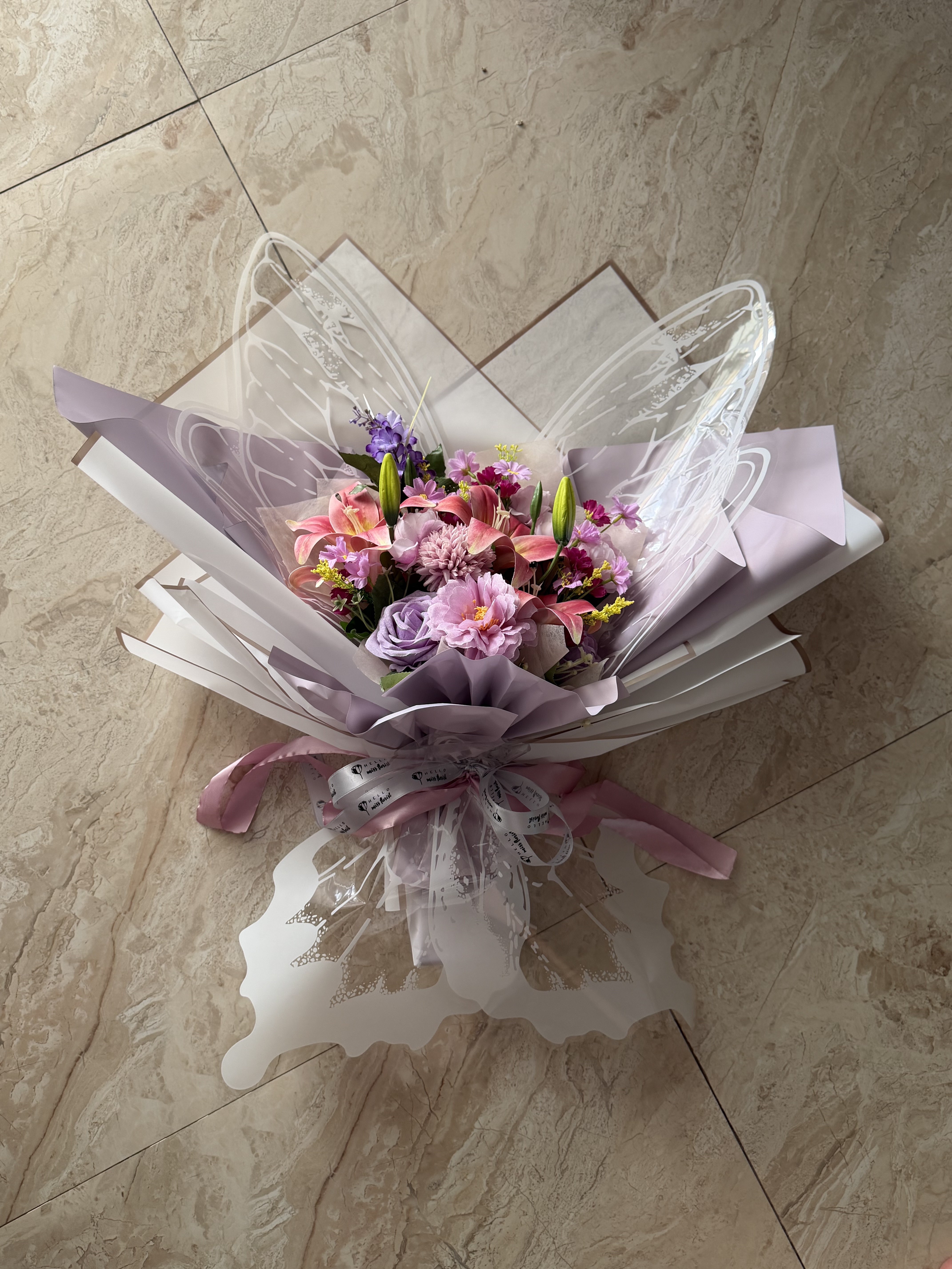 Velvet Lilac Garden Bouquet thumbnail 6