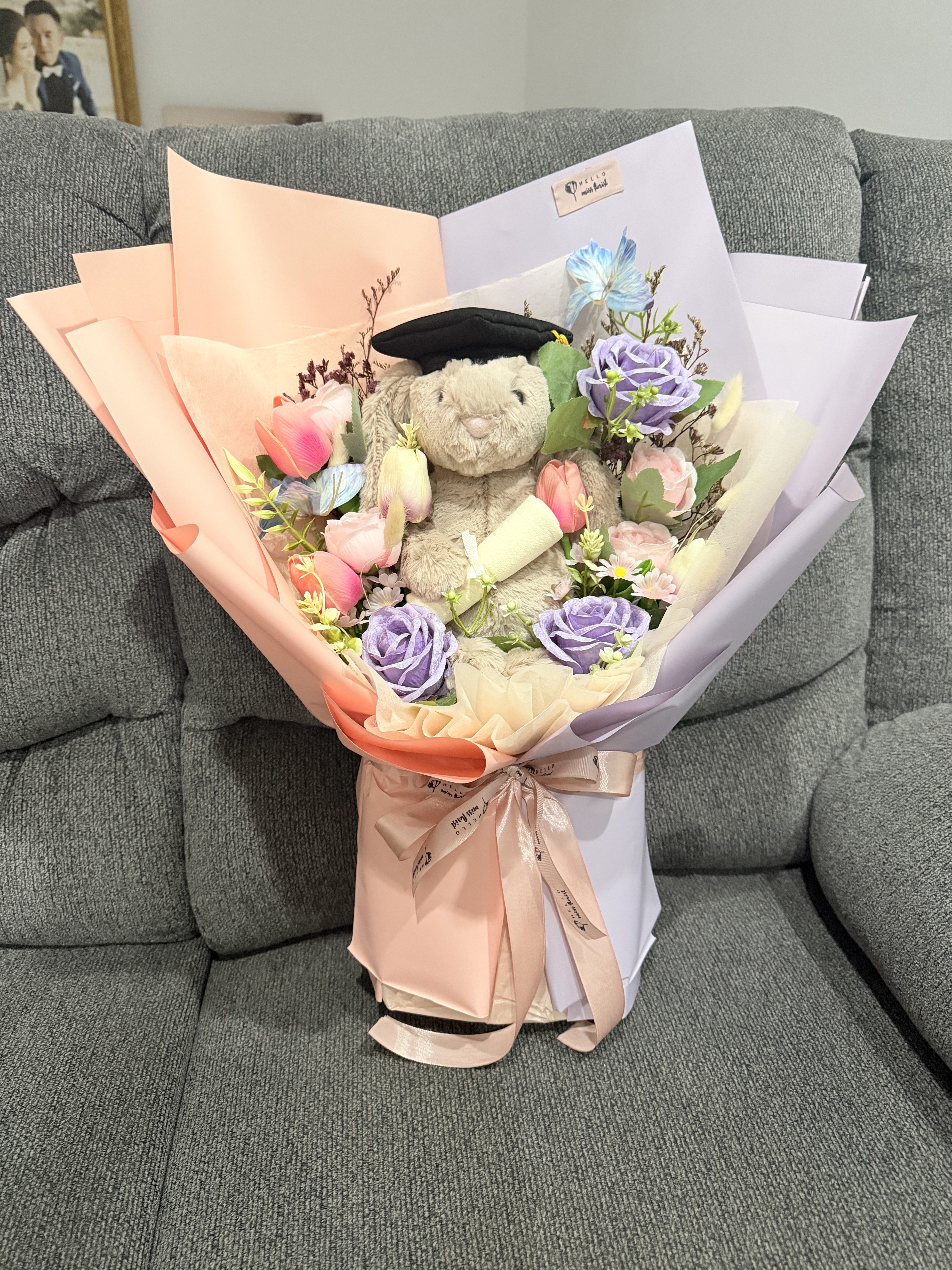 Lavender Scholar Bouquet thumbnail 6