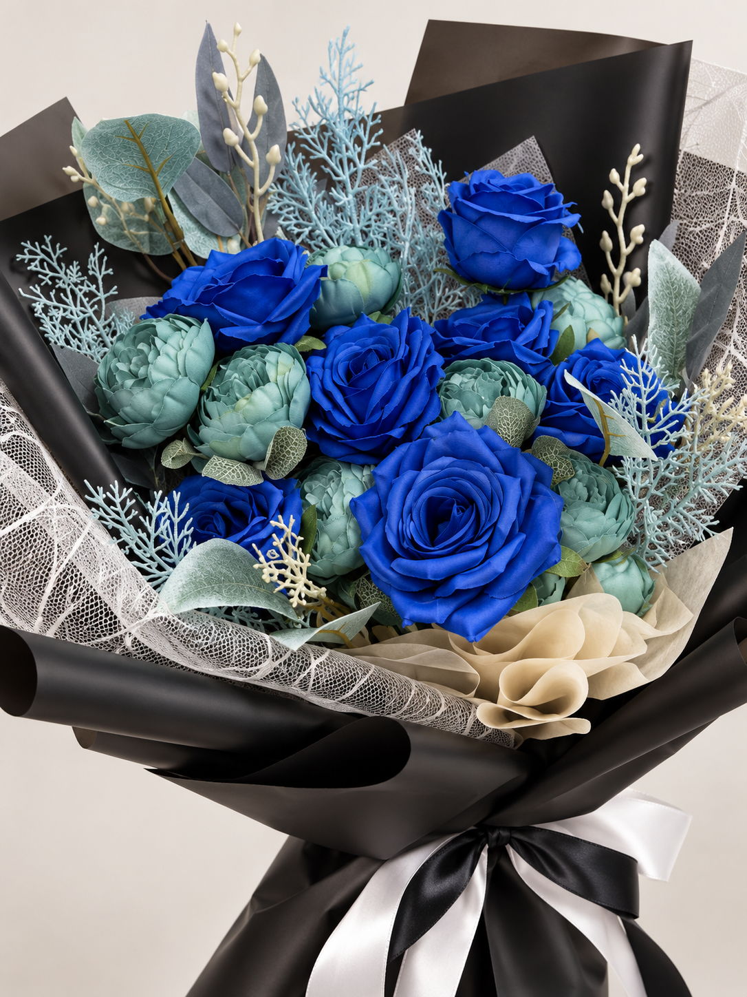 Azure Velvet Bouquet thumbnail 2