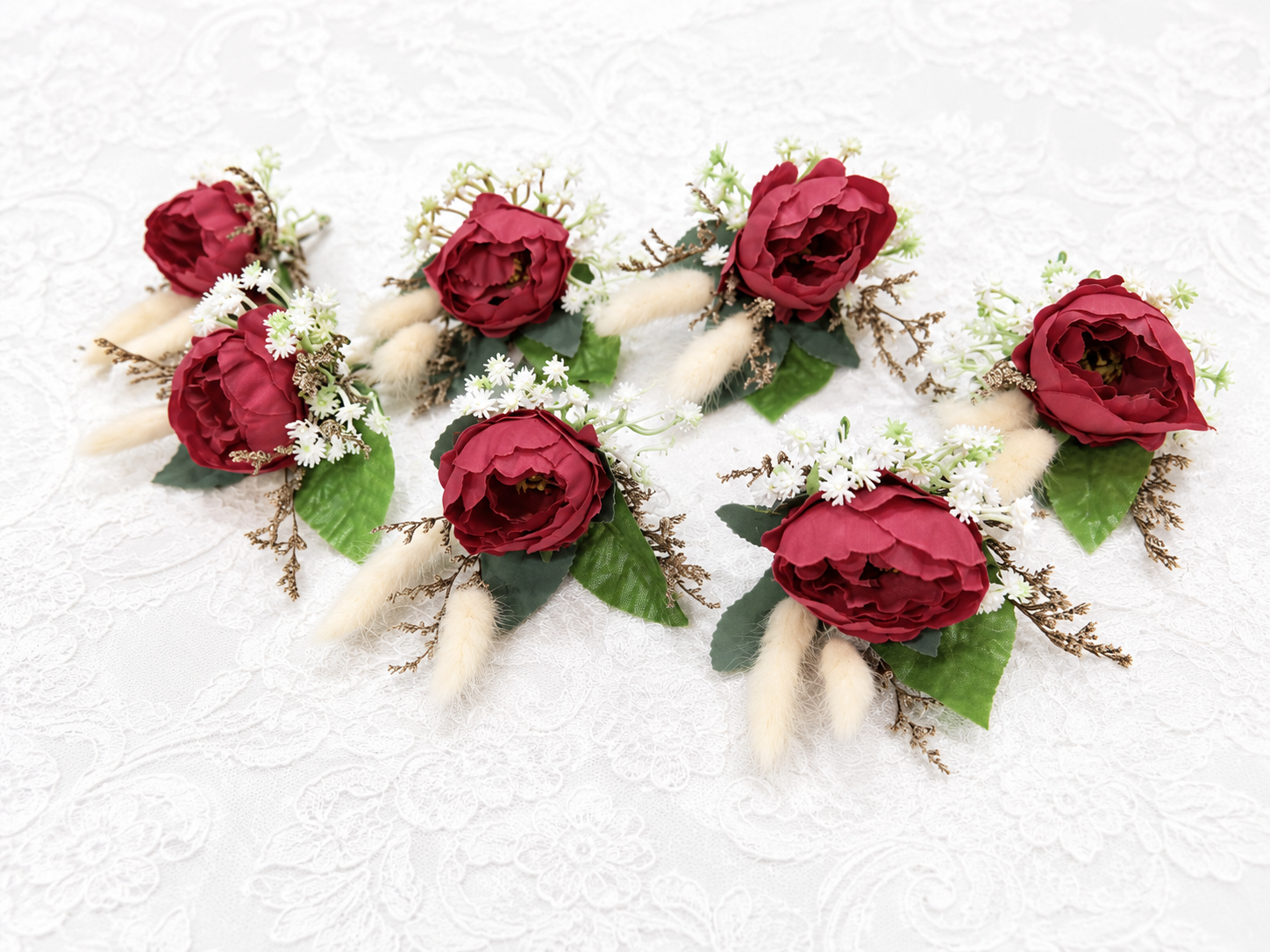 Crimson Lace Floral Decoration foto 1