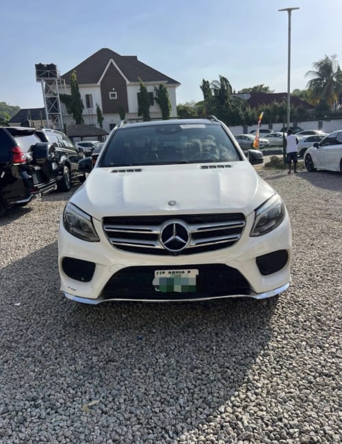 2017 MERCEDES BENZ GLE350