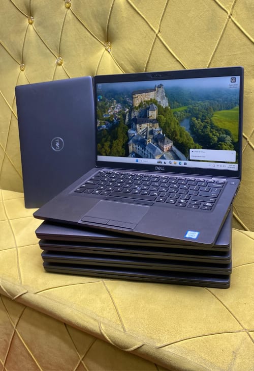 Dell latitude 5400 Touchscreen | 8th gen core i5 | 8GB RAM / 256SSD |