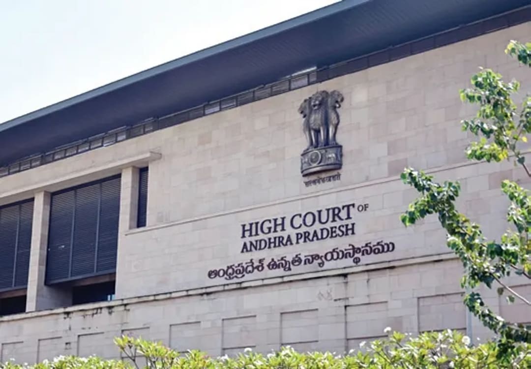 ఎన్‌ఆర్‌ఐ డిపాజిట్లపై ఆర్‌బీఐ అనుమతి కోరిన బ్యాంకులు.. విదేశీ నిధుల ప్రవాహంపై దృష్టి